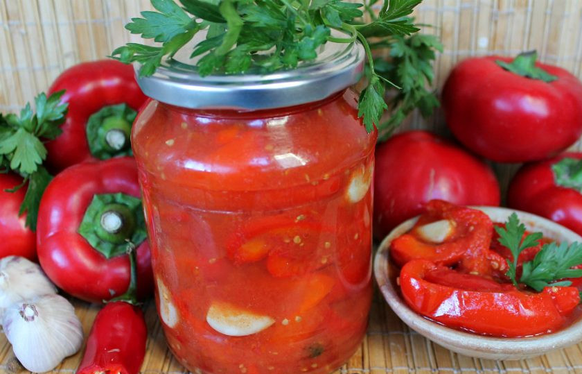 1. Этап. Лечо с чесноком: Лечо с чесноком к зиме готово. Храним в прохладном месте.