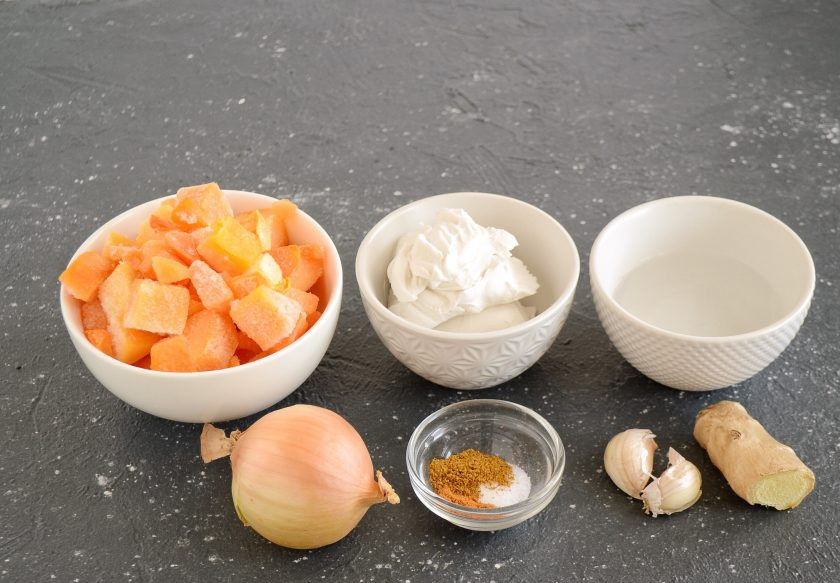 1. Этап. Карри с тыквой: Подготовьте все ингредиенты.