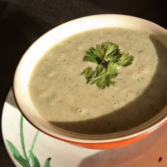 Грибной крем-суп с кинзой