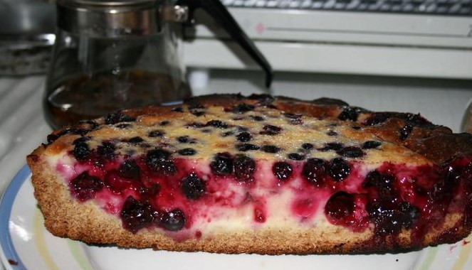 1. Этап. Торт со свежей смородиной: Вот такой красивый получился!