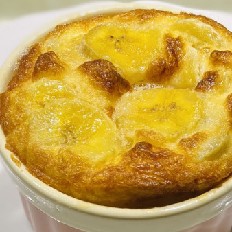 Быстрый завтрак с бананом и яйцом