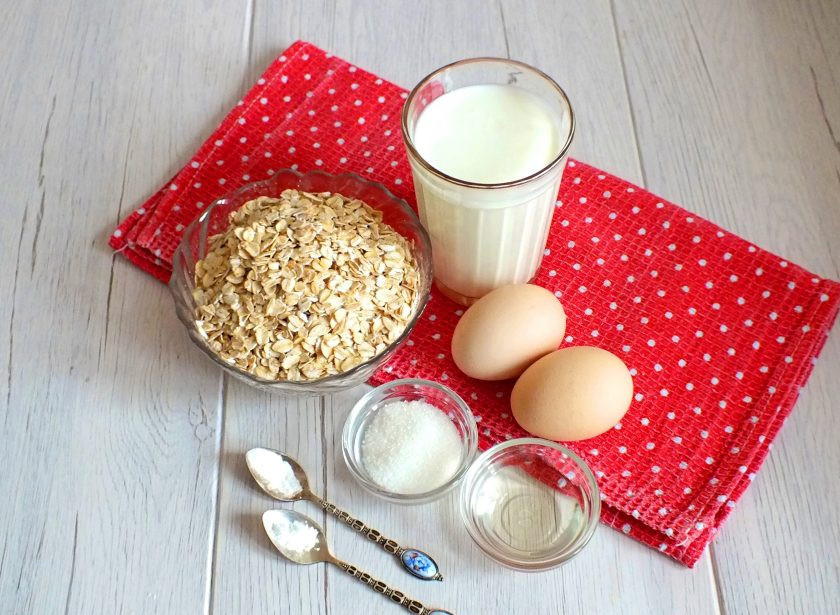 1. Этап. Овсяные блины на кефире: Подготовьте необходимые ингредиенты.