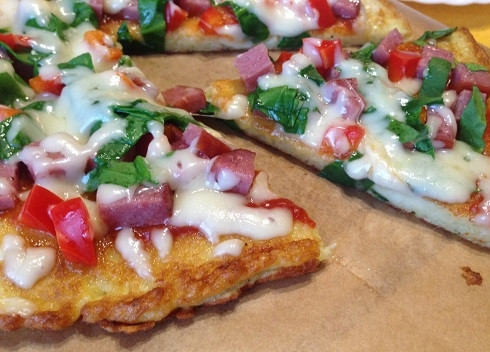 1. Этап. Картофельная пицца на сковороде: Нежная и поджаристая основа и вкусная начинка — отличное блюдо!