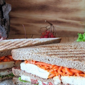 Большой сэндвич для всей семьи