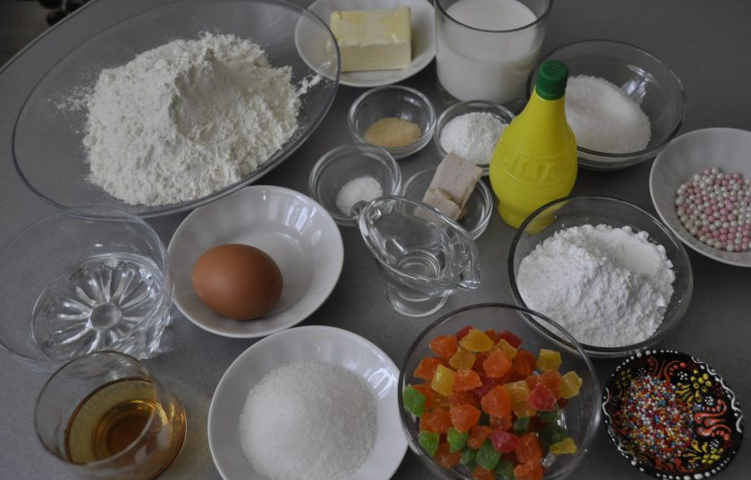 1. Этап. Пропитка для кулича: Подготовьте ингредиенты.