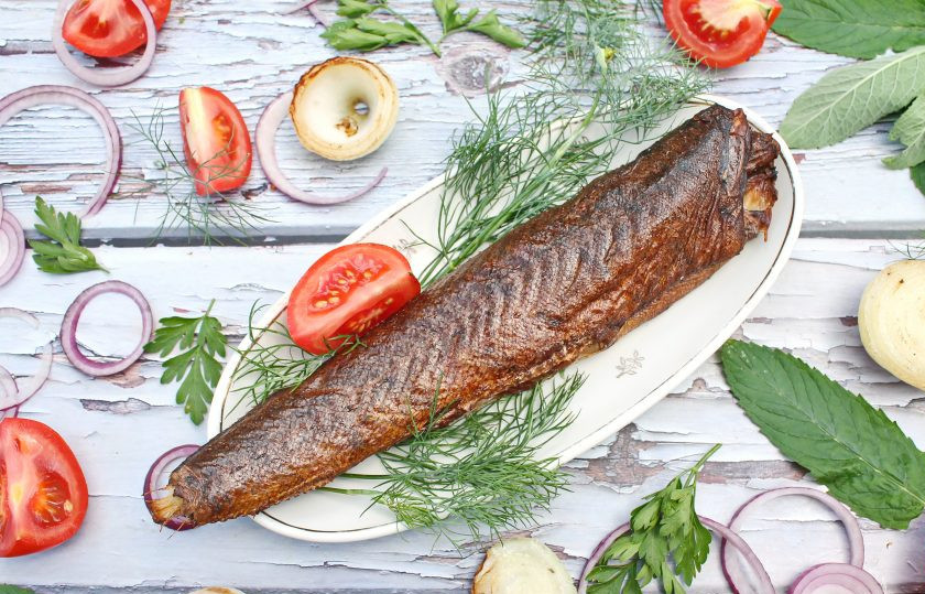 1. Этап. Минтай горячего копчения: Приятного аппетита!