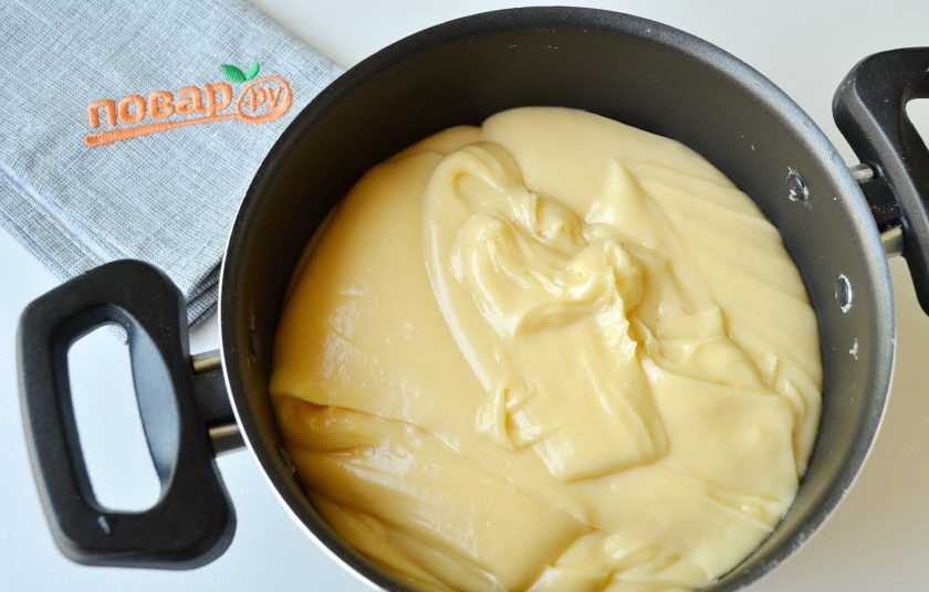 1. Этап. Юмбрики: 6. Готово. Если яйца крупные, то положите 3 штуки, иначе тесто будет жидковатым.