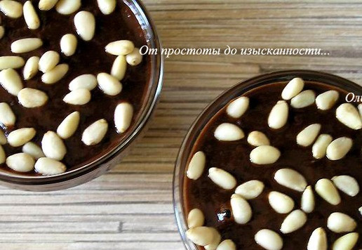 1. Этап. Десерт «Дынный шоколад»: По желанию посыпьте кедровыми орешками.