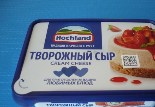 1. Этап. Леопардовый тирамису: Для приготовления крема я использовала творожный сыр ТМ 