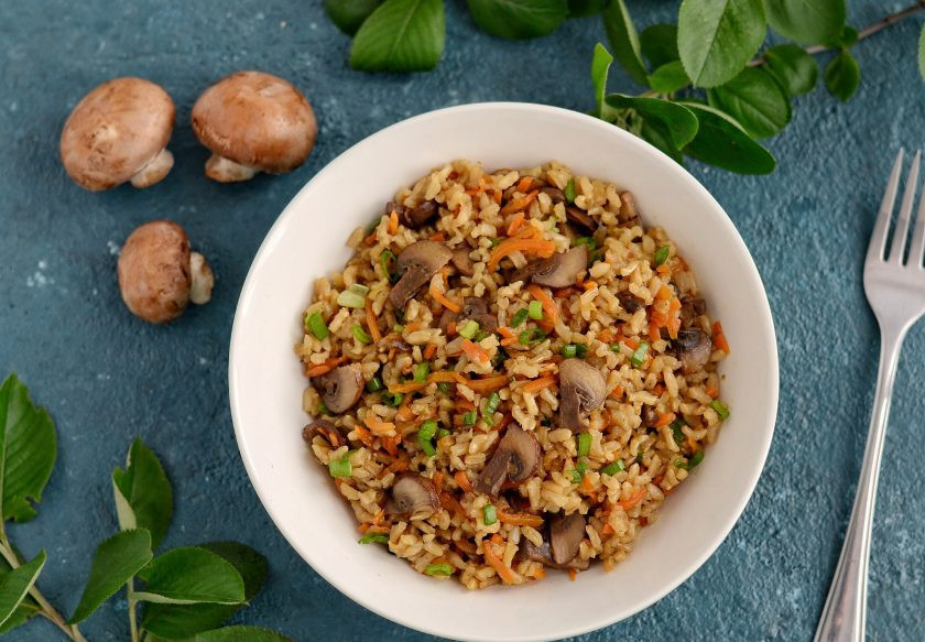 1. Этап. Бурый рис с грибами: Бурый рис с грибами готов, приятного аппетита!