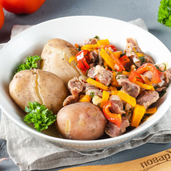 Куриные желудки с овощами