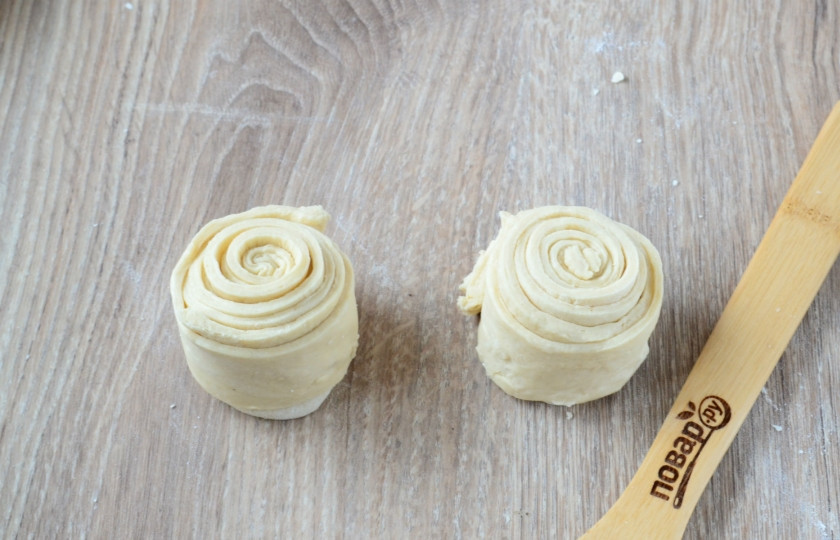 1. Этап. Гокая: Вот таких два рулетика у нас получилось.