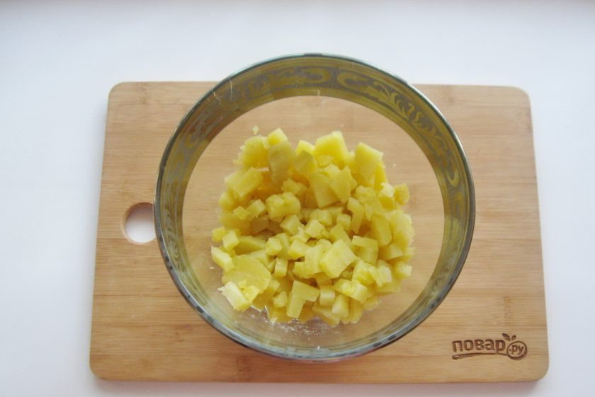 1. Этап. Винегрет по ГОСТу: Картофель сварите в 