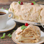 Меренговый рулет со сливками