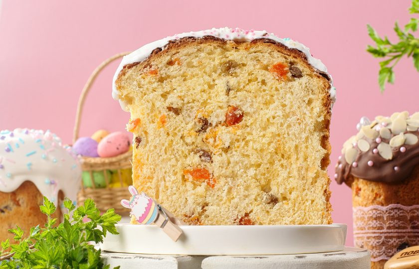 1. Этап. Пасхальный кулич на живых дрожжах: Удачной вам выпечки! Светлой Пасхи!