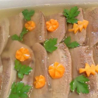 Язык заливной в мультиварке