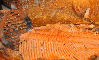 1. Этап. Форель, запеченная в соли: Вот какое вкусное и ароматное филе получилось.