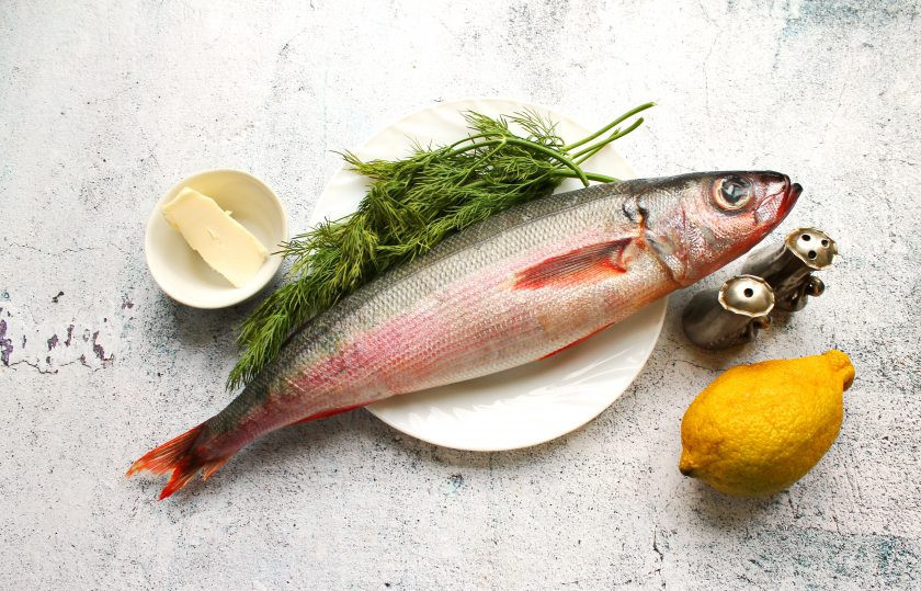 1. Этап. Красноглазка в фольге в духовке: Подготовьте все необходимые ингредиенты для приготовления красноглазки в фольге в духовке.