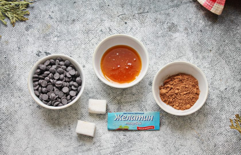 1. Этап. Быстрый шоколадный маршмеллоу: Подготовьте все необходимые ингредиенты для приготовления быстрого шоколадного маршмеллоу.