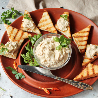 Паста-намазка из рыбы и икры