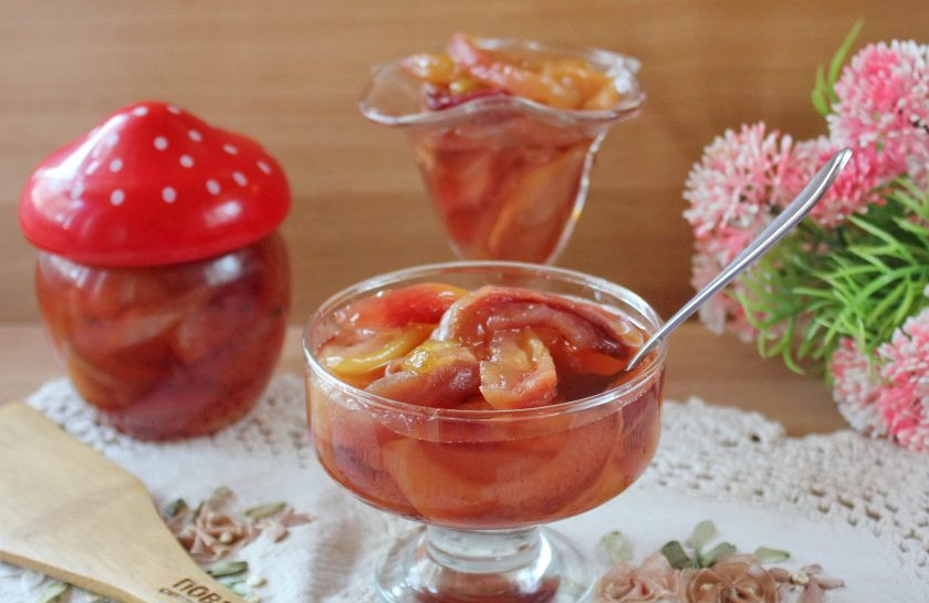 1. Этап. Варенье из нектаринов и персиков: Варенье из нектаринов и персиков готово. Подавайте на десерт.