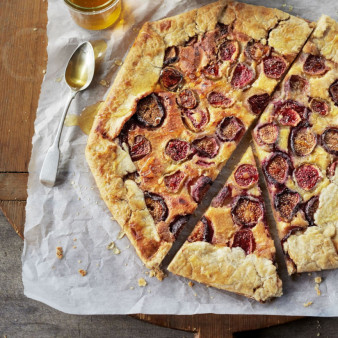 Fresh Fig Crostata with Ricotta and Honey