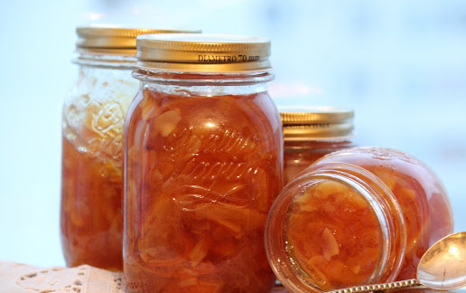 1. Этап. Варенье из апельсинов с кожурой: 5. Вот такая красота получается. Теперь у вас есть не только баночки к красивым и вкусным вареньем, но еще и приятный запах цитрусовых в квартире будет держаться как минимум несколько дней.