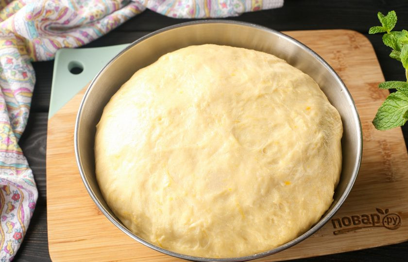 1. Этап. Пышки из тыквы: Тесто должно хорошо подняться.