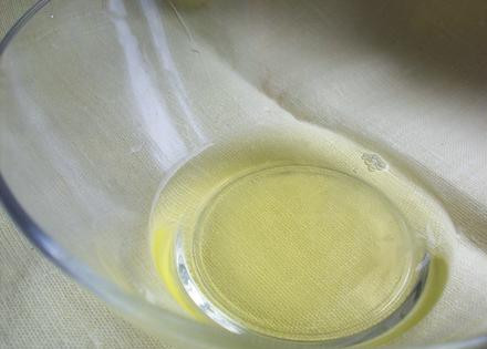 1. Этап. Печенье Ленинградское: 2. Аккуратно отделить белки от желтков.