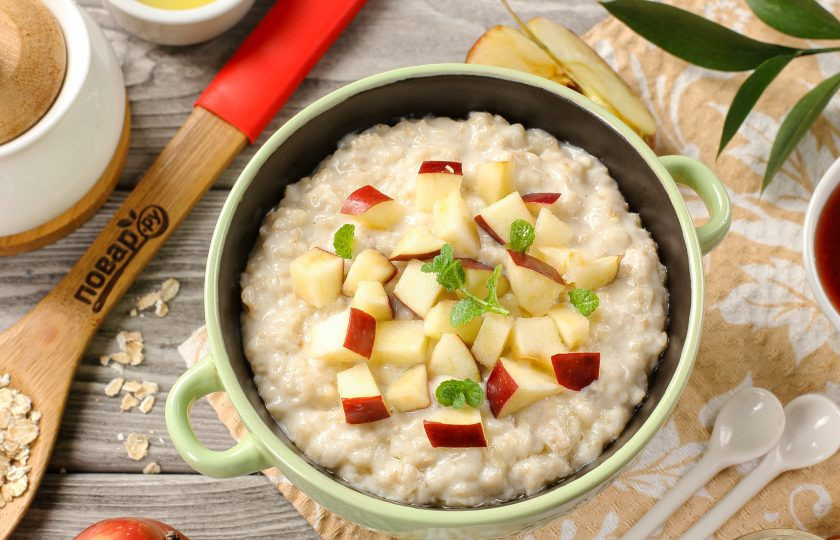 1. Этап. Геркулесовая каша на молоке: Геркулесовая каша на молоке готова. Подавайте как пожелаете нужным. Приятного аппетита!