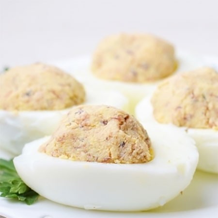 1. Stage. Ducane Stuffed Eggs: Squirrels fill the resulting mixture. Ducane stuffed eggs are ready.