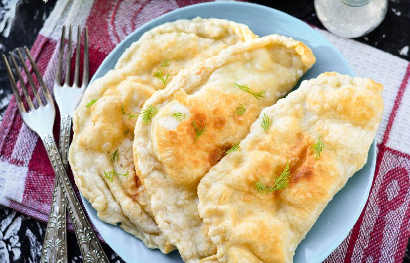 1. Этап. Чебуреки с индейкой: Приятного аппетита!