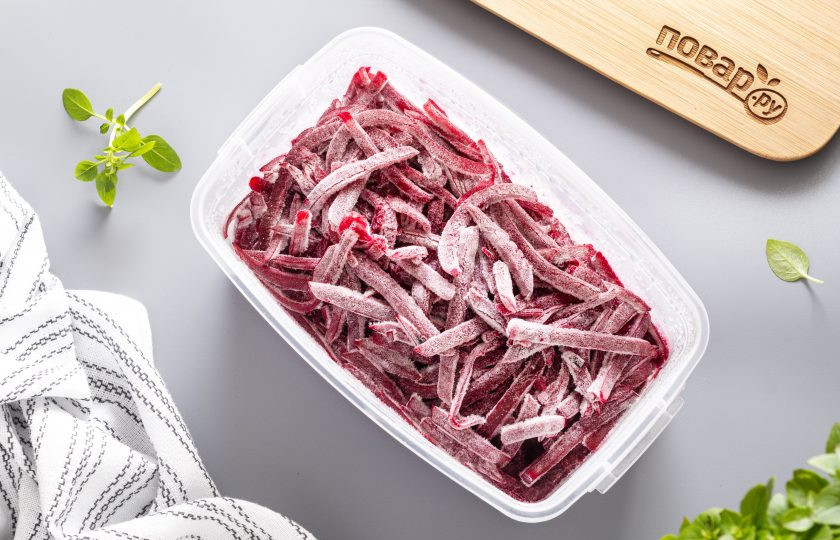 1. Этап. Замороженная тушеная свекла: Замороженная тушеная свекла готова!