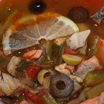 Солянка с креветками