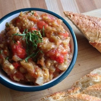 Икра из баклажанов и перца