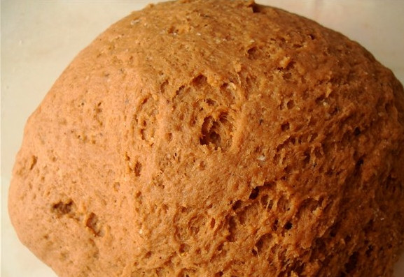 1. Этап. Пряники по ГОСТу: 5. Вымешайте как следует тесто.