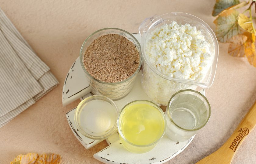1. Этап. Творожный пирог по Дюкану: Подготовьте все ингредиенты.