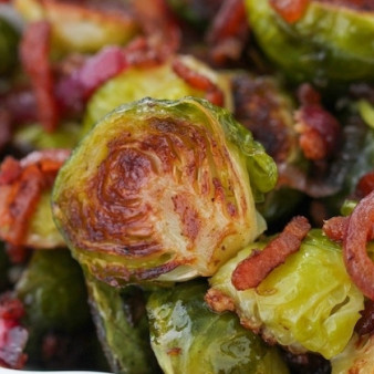 Теплый салат с брюссельской капустой