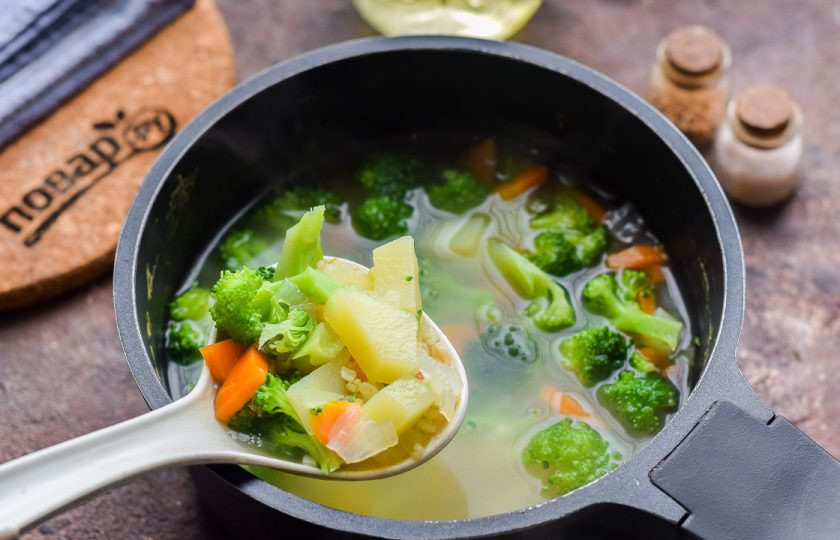 1. Этап. Суп с булгуром и брокколи: Суп с булгуром и брокколи готов.