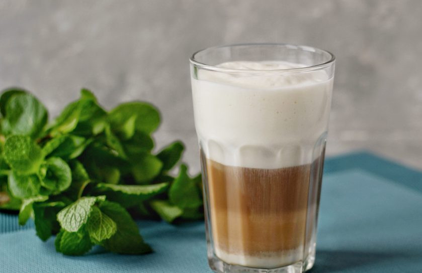 1. Этап. Мятный латте: Мятный латте готов, приятного аппетита!
