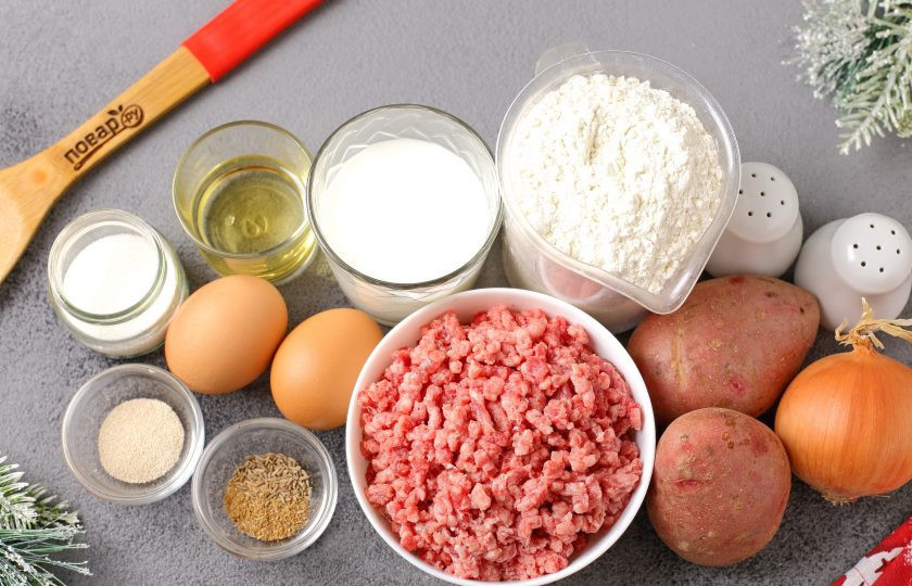 1. Этап. Мясной пирог Лапа тигра: Подготовьте все ингредиенты.