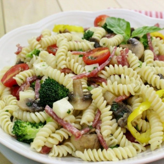 Салат Антипасто