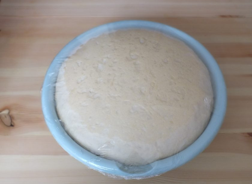 1. Этап. Кабартма: По истечении времени тесто готово к разделке.