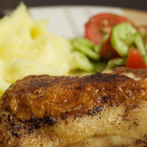 1. Этап. Жареные куриные ножки: Жареные куриные ножки готовы. Подаем немедленно в горячем виде. Приятного аппетита! ;)