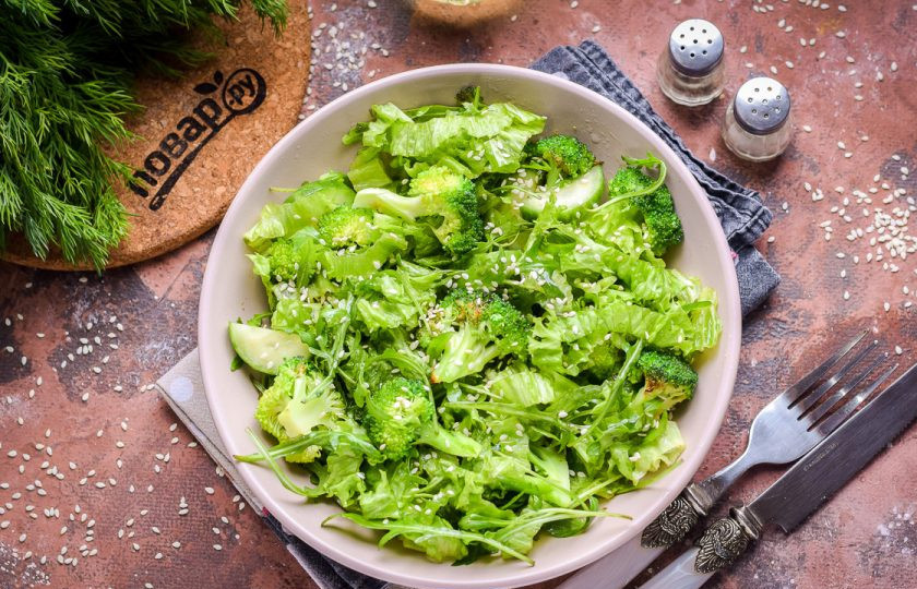 1. Этап. Салат Зелененький с брокколи: Приятного вам аппетита!