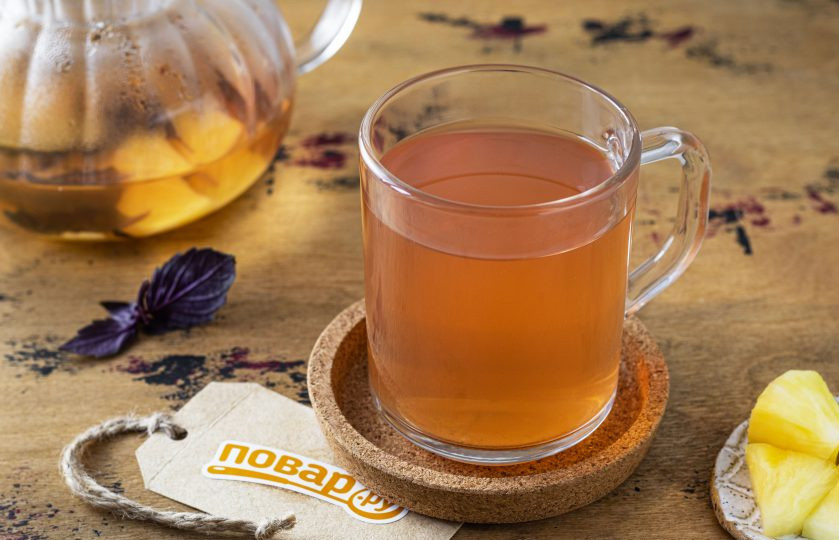 1. Этап. Чай с ананасом: Перед подачей добавьте в чай тростниковый сахар по вкусу. Приятного аппетита!