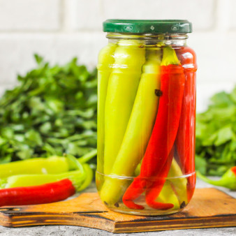 Маринованный горький перец на зиму