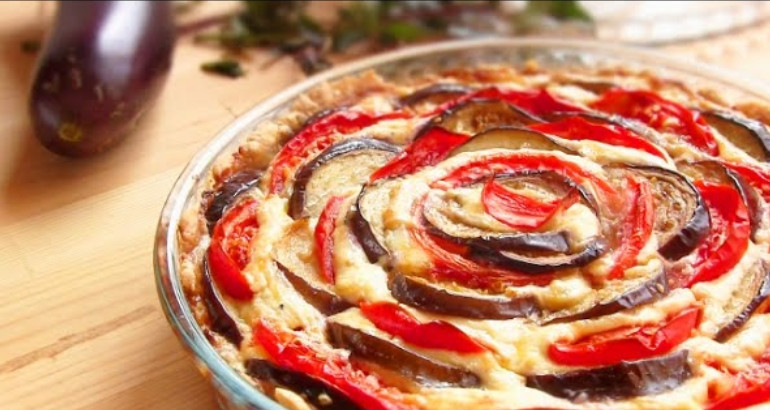 1. Этап. Творожный пирог с баклажанами: 8. Выпекайте 60-80 минут при температуре 180 градусов. Приятного аппетита!