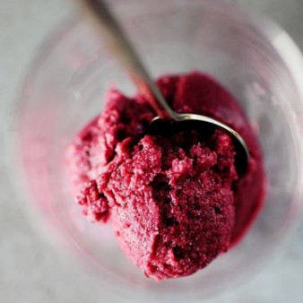 Вишневый щербет в мороженице