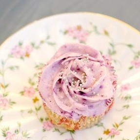 Черничный крем для капкейков